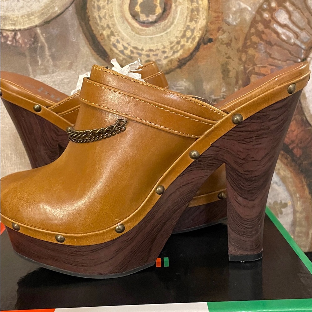 Bucco clogs - Picture 6 of 8
